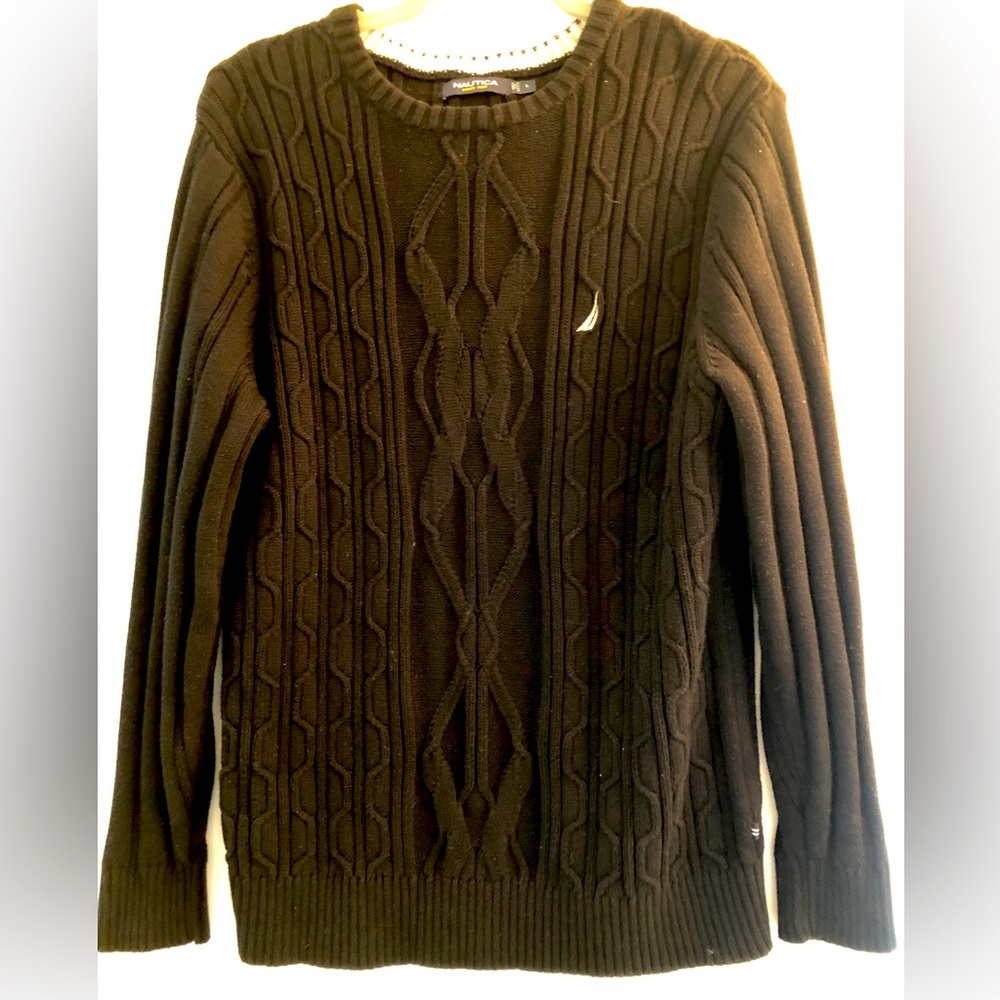 Nautica Crew neck sweater. Size L ❣️